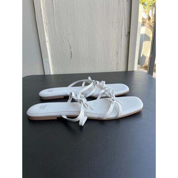 Wild Fable Kristen Bow Flat Sandals White Size 11 - Picture 11 of 16